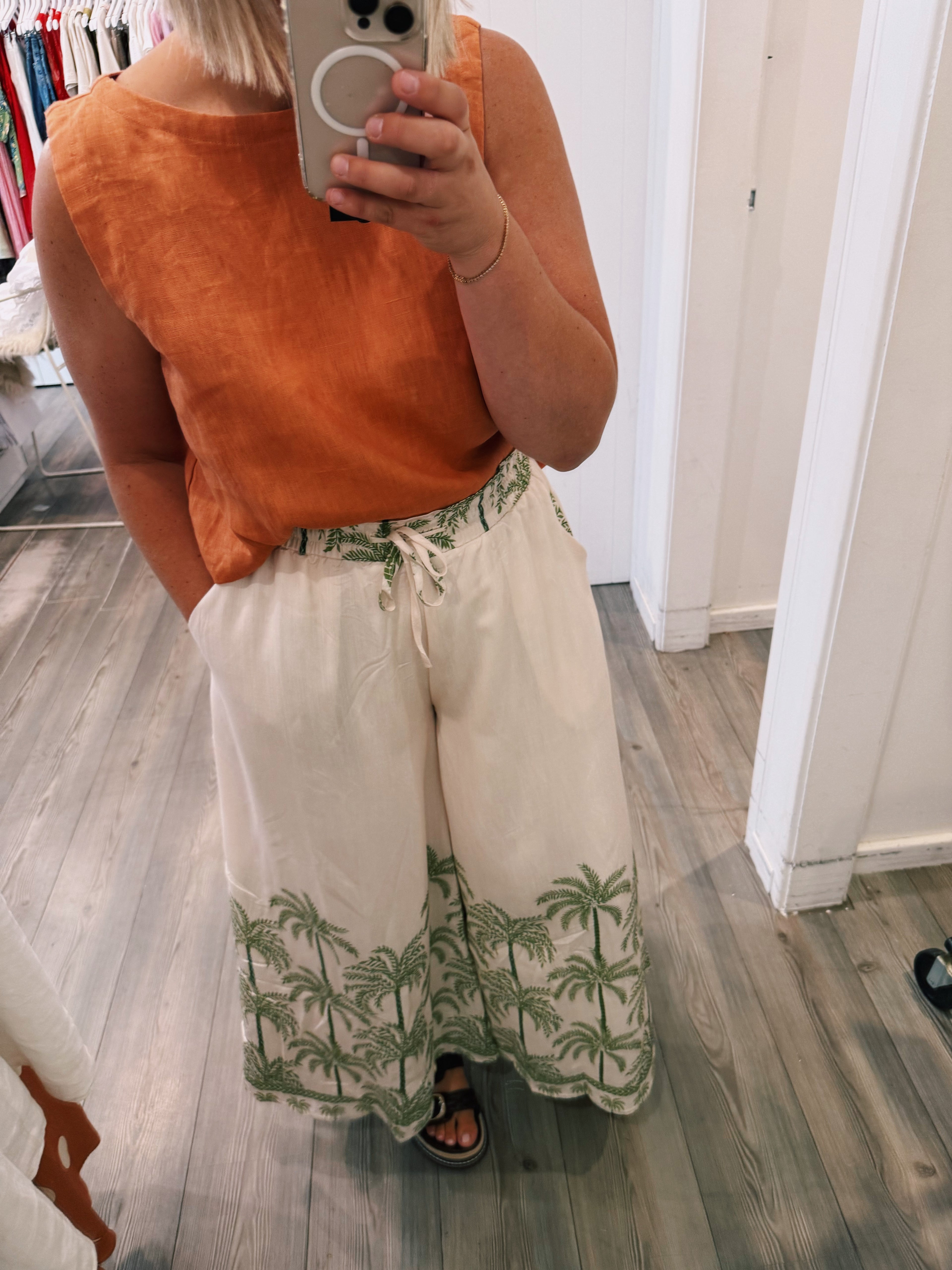 Green & White Palm Print Pant