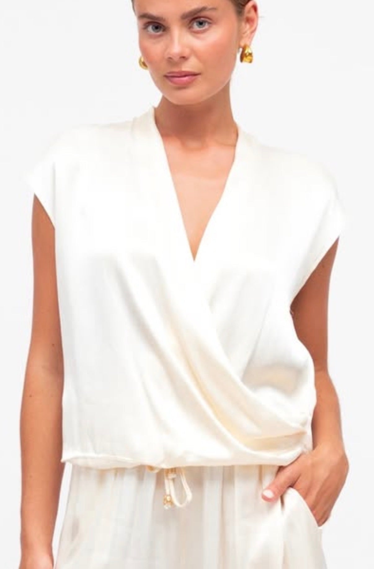 Satin Crossover top cream