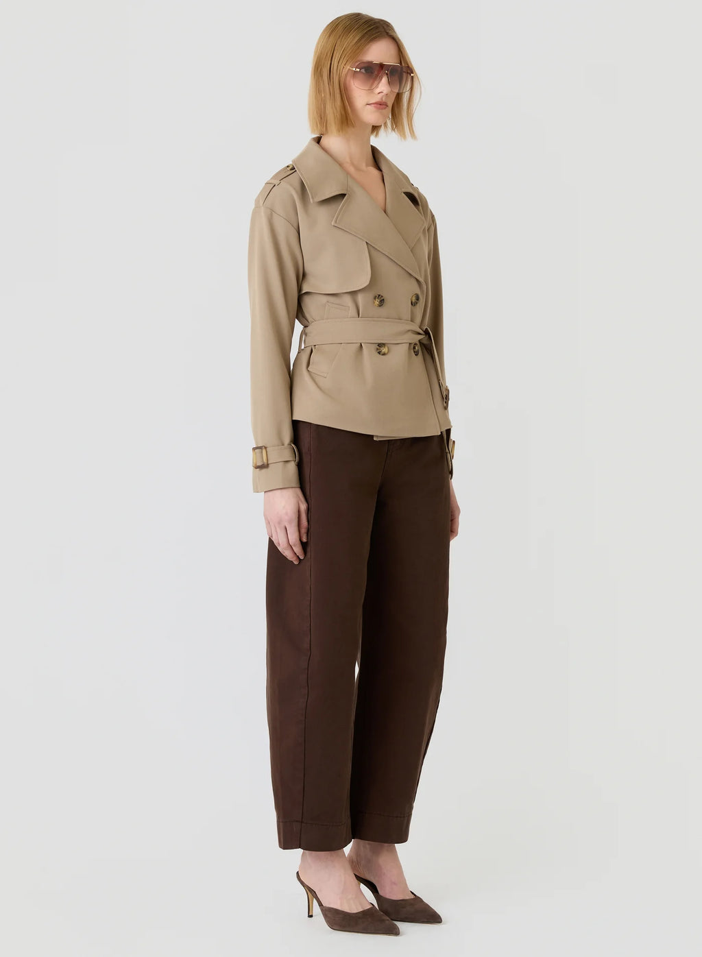 Avenue Cropped trench