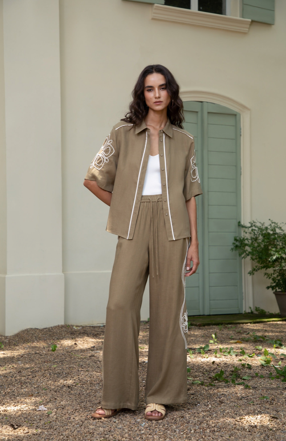 Meadow Embroidered Pants