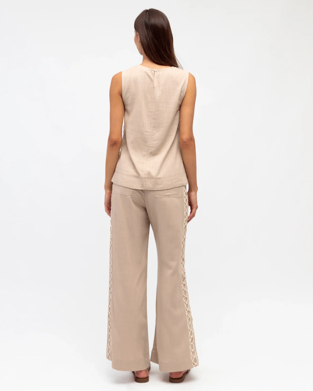 Lucy Side Embroidery Pants Oatmeal