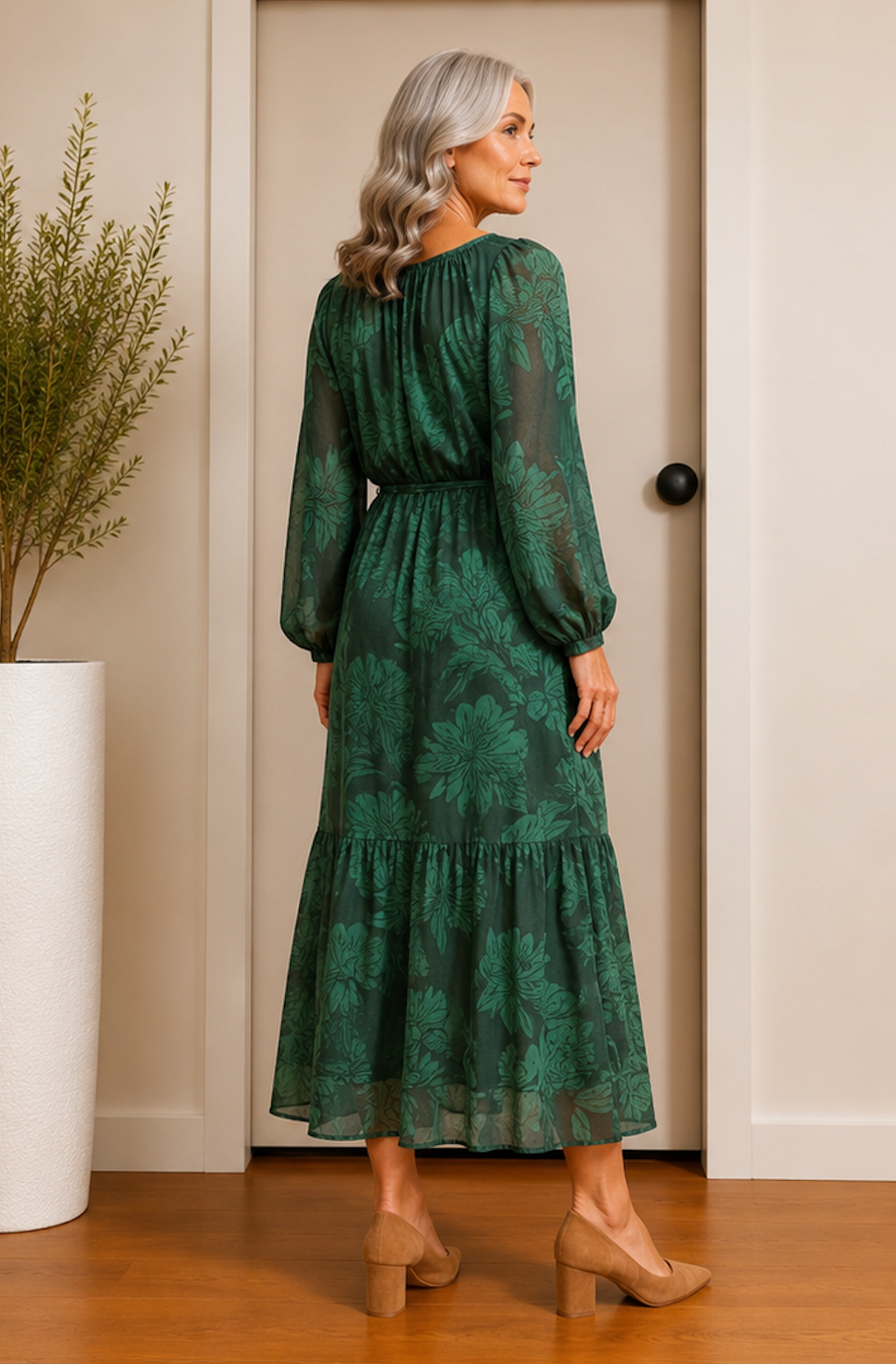 Lyn Tired Dress